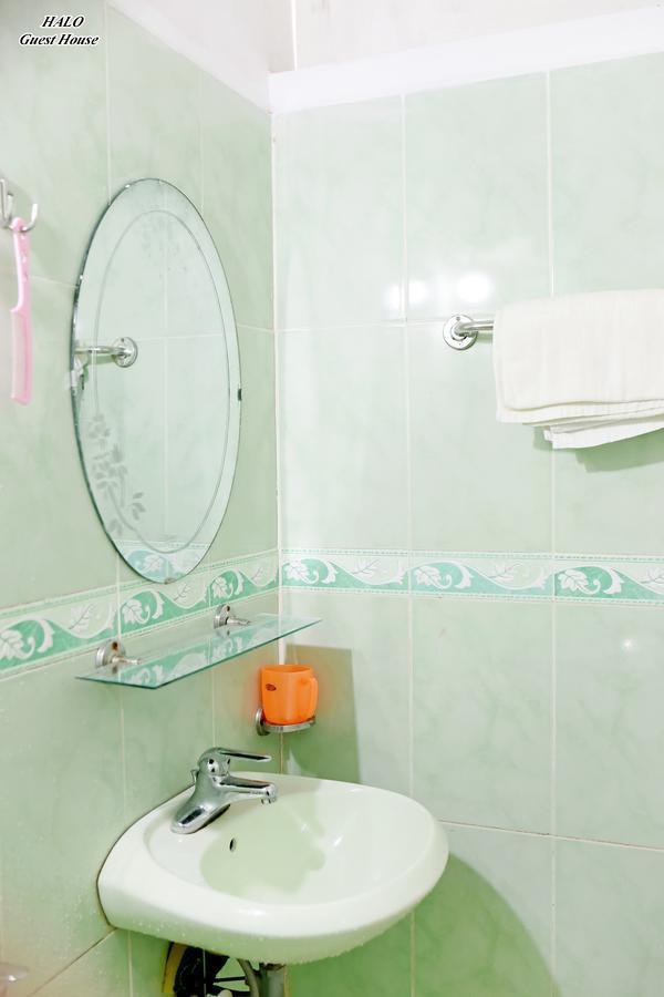 Haloo Bed & Breakfast Hue Exterior photo